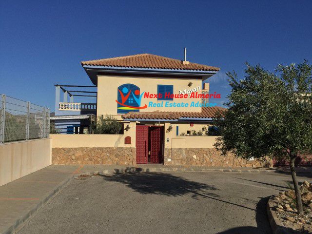 Image No.36-9 Bed Villa for sale