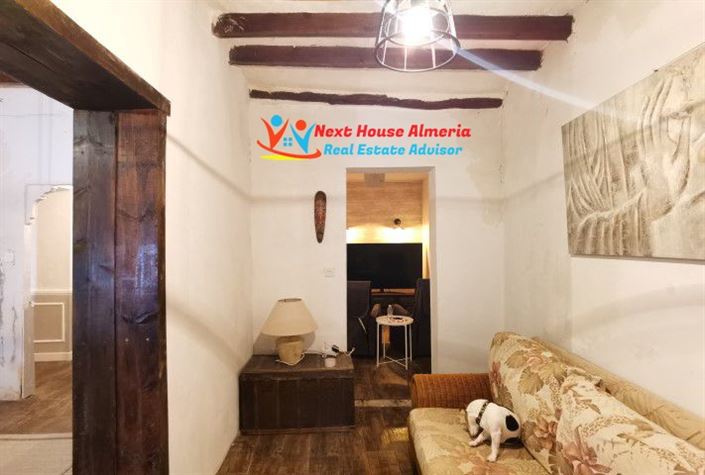 Image No.13-5 Bed Townhouse for sale