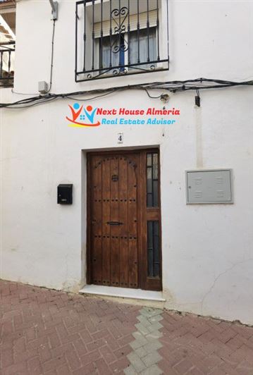 Image No.4-5 Bed Townhouse for sale