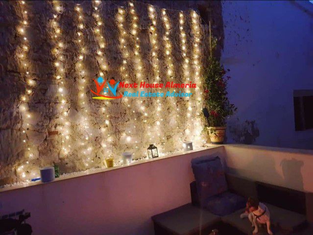 Image No.36-5 Bed Townhouse for sale