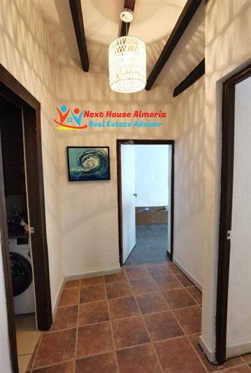 Image No.46-5 Bed Townhouse for sale