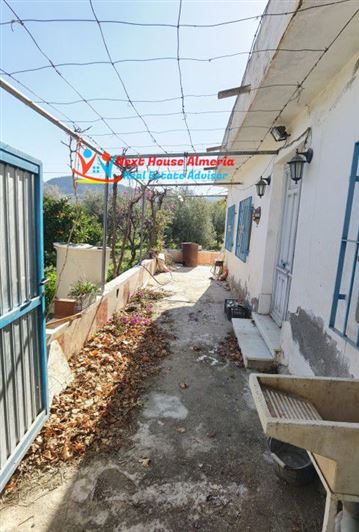 Image No.10-1 Bed Country House for sale