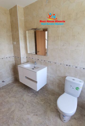 Image No.34-5 Bed Villa for sale