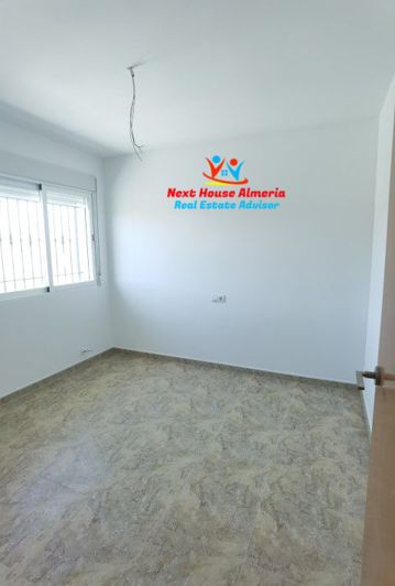 Image No.36-5 Bed Villa for sale