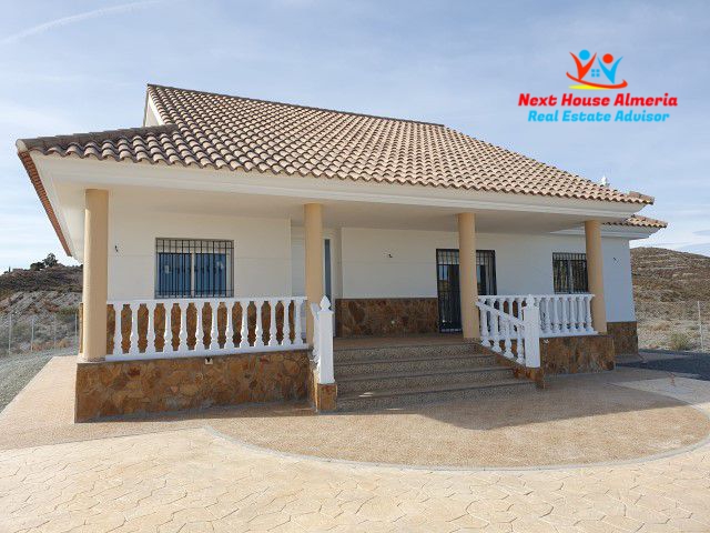 Image No.4-5 Bed Villa for sale