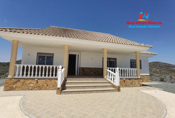 Image No.5-5 Bed Villa for sale