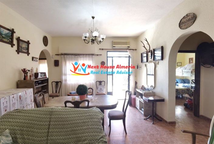 Image No.20-3 Bed Country House for sale