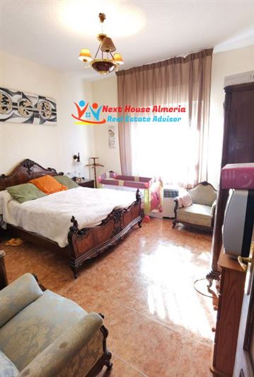 Image No.36-3 Bed Country House for sale