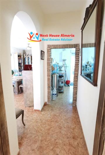 Image No.42-3 Bed Country House for sale