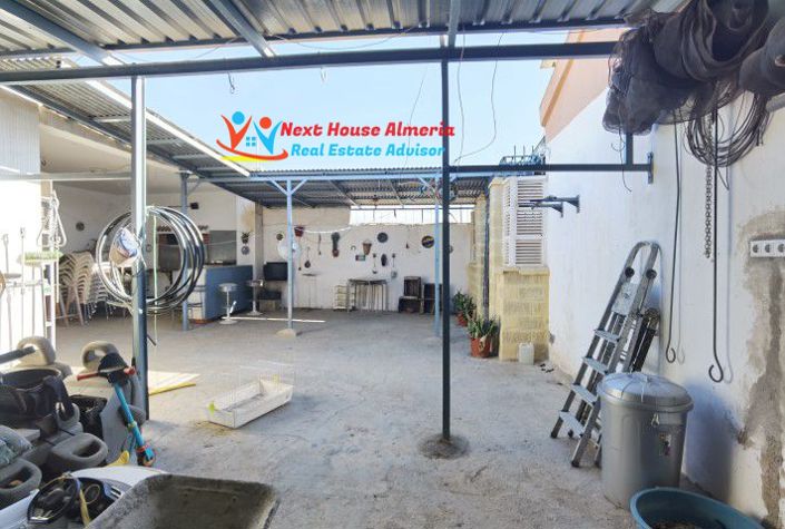 Image No.51-3 Bed Country House for sale