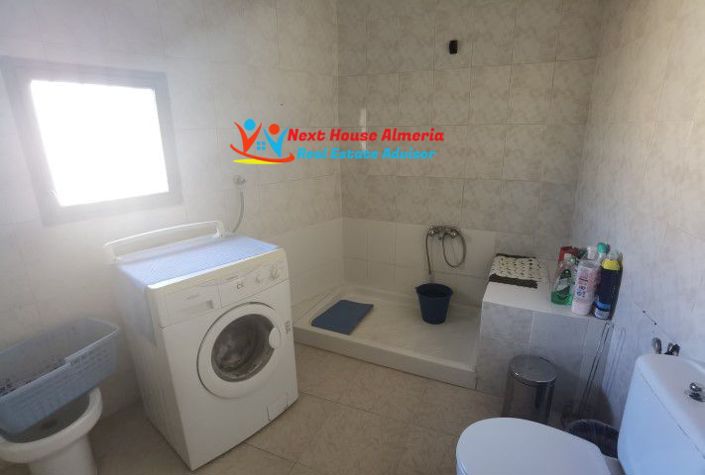 Image No.23-6 Bed Country House for sale