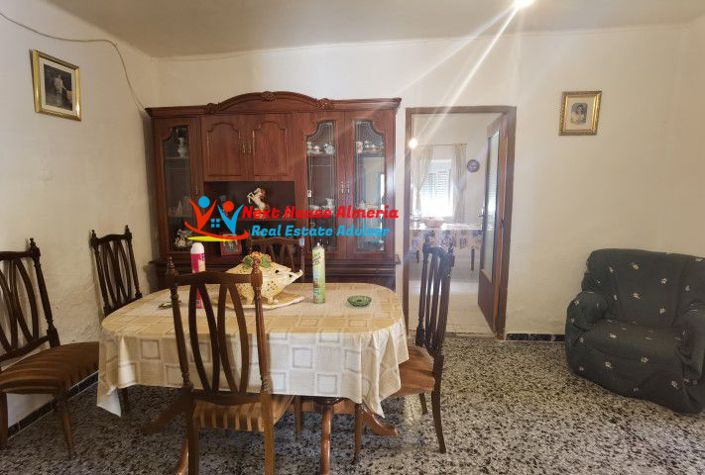 Image No.44-6 Bed Country House for sale