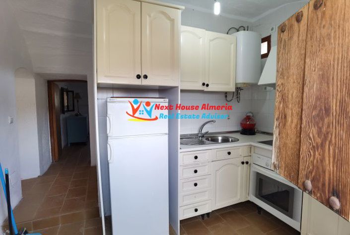 Image No.39-3 Bed Country House for sale