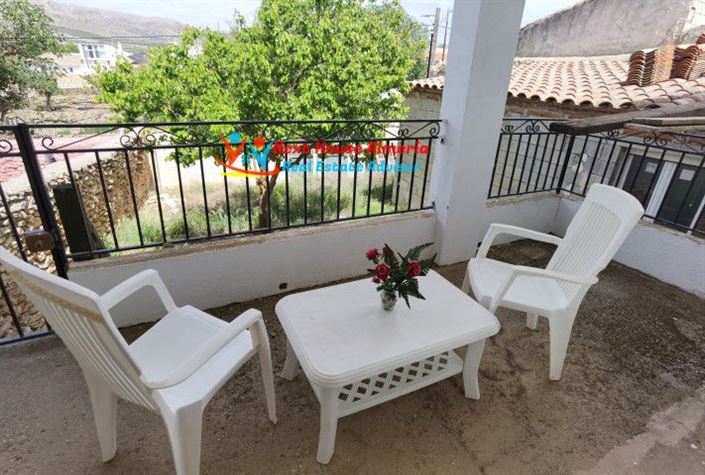 Image No.11-5 Bed Country House for sale