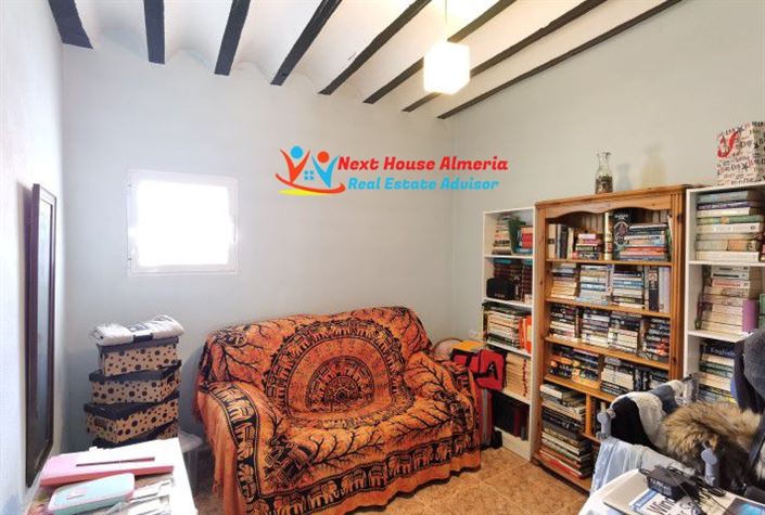 Image No.22-5 Bed Country House for sale