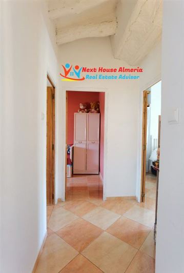 Image No.28-5 Bed Country House for sale