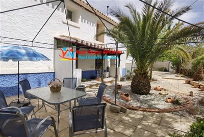 Next House Almeria most sold property