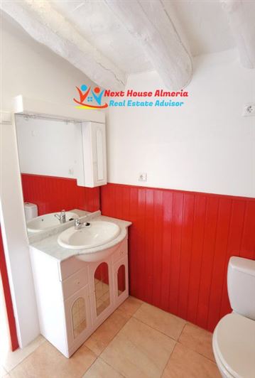 Image No.46-5 Bed Country House for sale