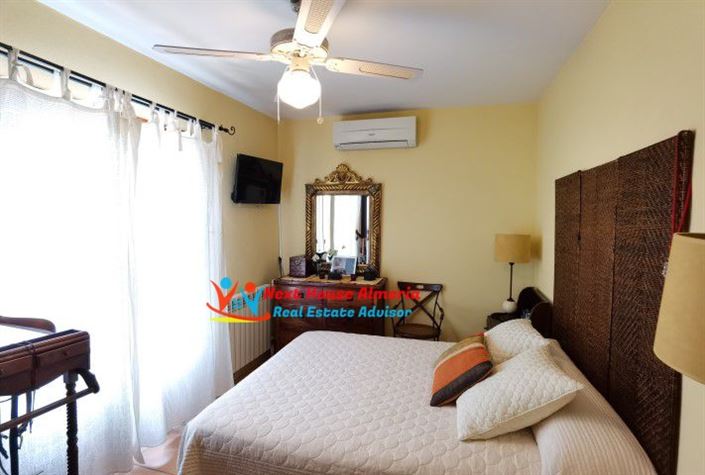 Image No.38-3 Bed Country House for sale