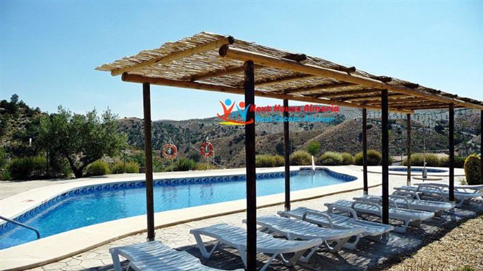 Image No.12-8 Bed Country House for sale