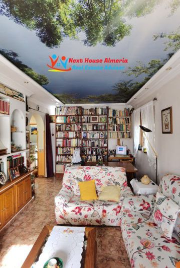 Image No.22-6 Bed Country House for sale