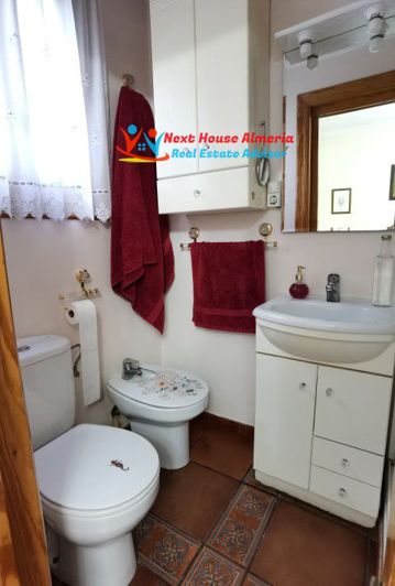 Image No.29-6 Bed Country House for sale