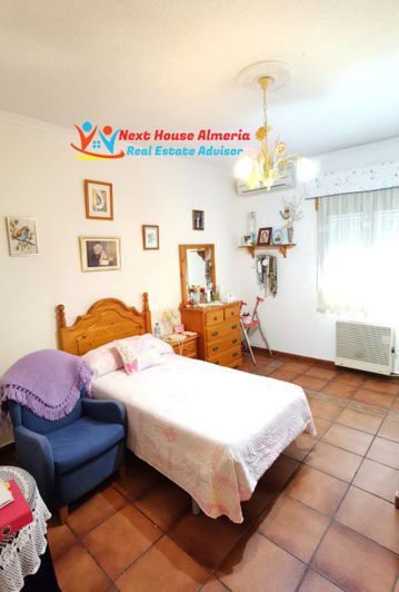 Image No.37-6 Bed Country House for sale