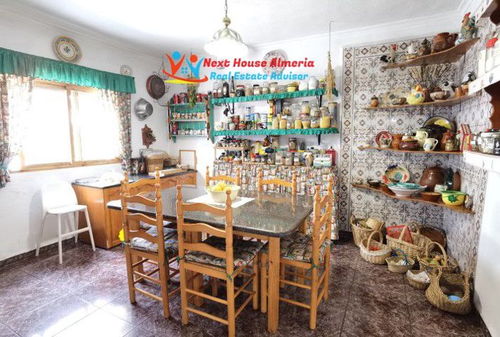 Image No.46-6 Bed Country House for sale