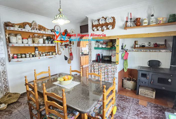 Image No.47-6 Bed Country House for sale