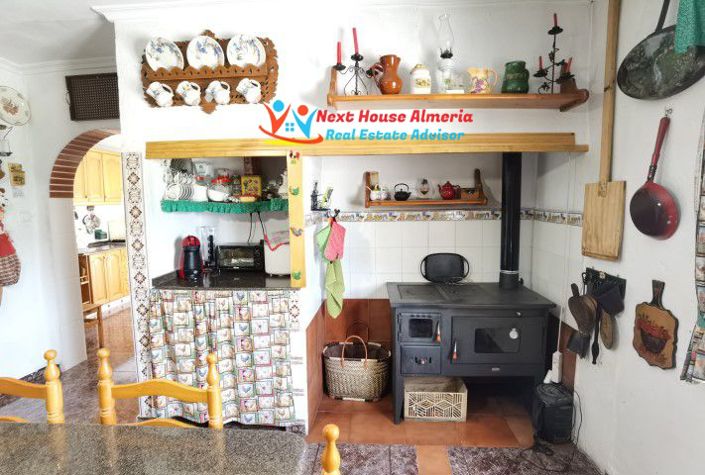 Image No.48-6 Bed Country House for sale