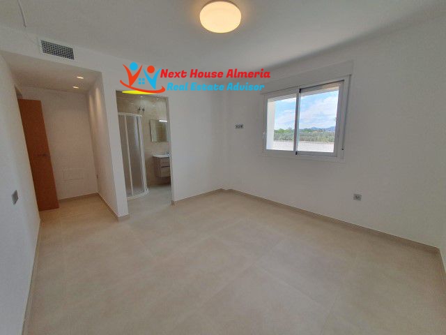 Image No.11-5 Bed Country House for sale