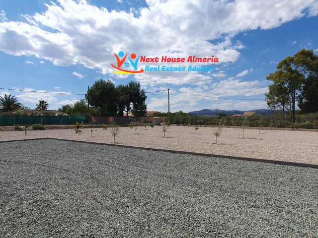 Image No.25-5 Bed Country House for sale