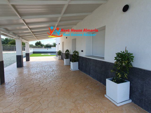 Image No.3-5 Bed Country House for sale