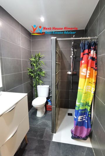 Image No.18-3 Bed Country House for sale