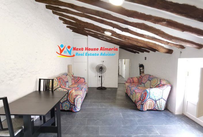 Image No.41-3 Bed Country House for sale