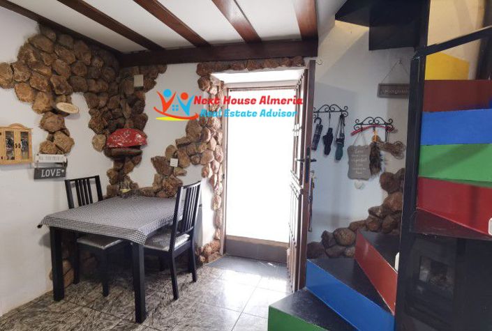 Image No.44-3 Bed Country House for sale