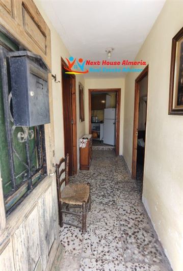 Image No.4-3 Bed Townhouse for sale