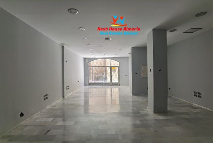 Image No.8-5 Bed Property for sale