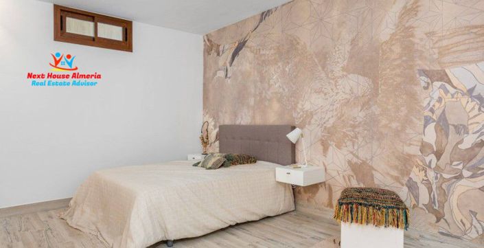 Image No.21-3 Bed Villa for sale