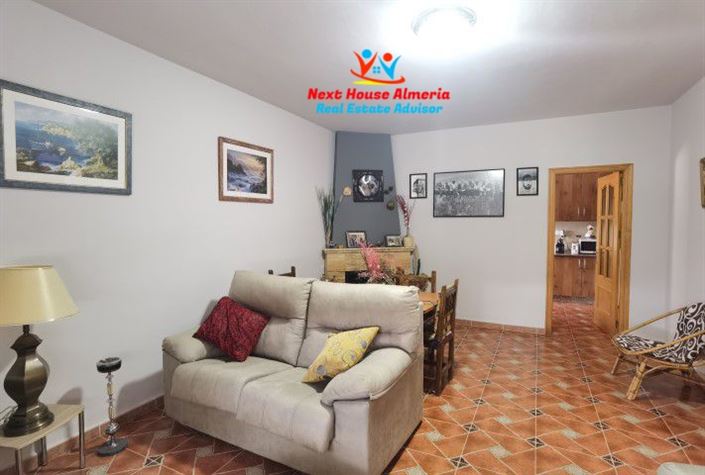 Image No.20-Maison de campagne de 8 chambres à vendre à Albox