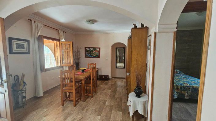 Image No.18-3 Bed Country House for sale