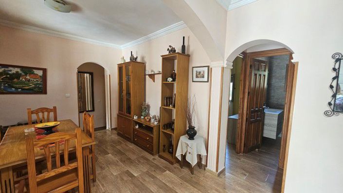 Image No.22-3 Bed Country House for sale
