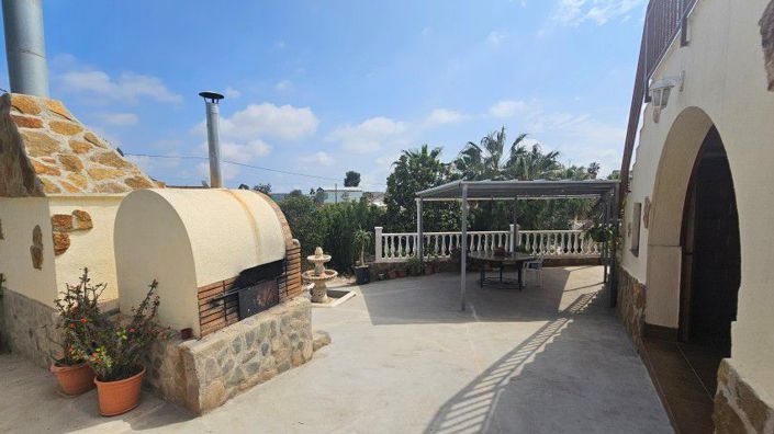 Image No.38-3 Bed Country House for sale