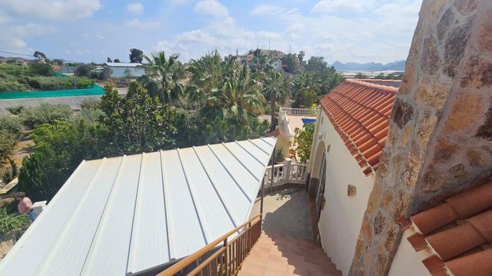 Image No.47-3 Bed Country House for sale