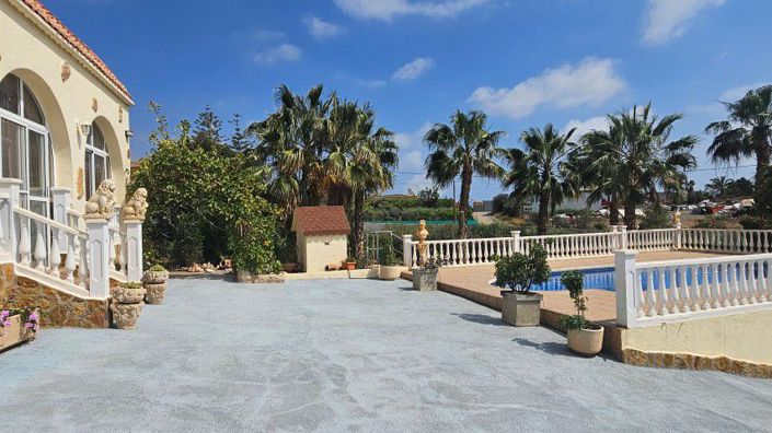 Image No.7-3 Bed Country House for sale