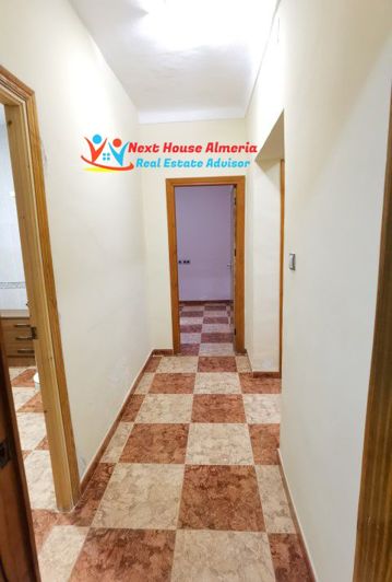 Image No.15-3 Bed Townhouse for sale