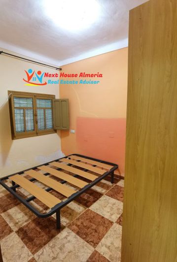 Image No.21-3 Bed Townhouse for sale