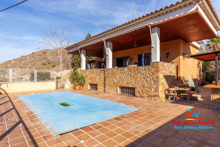 Image No.1-Villa de 4 chambres à vendre à Cuevas del Almanzora