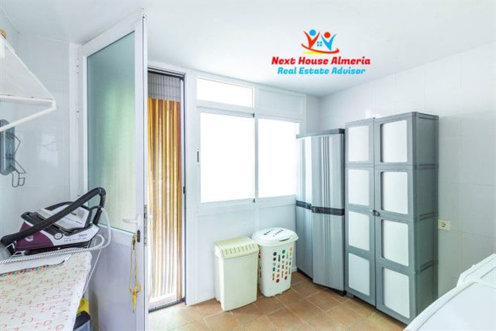 Image No.26-4 Bed Villa for sale