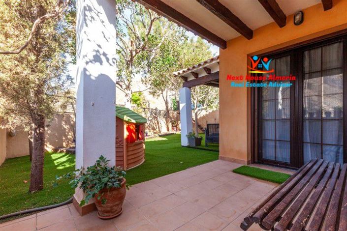 Image No.7-4 Bed Villa for sale